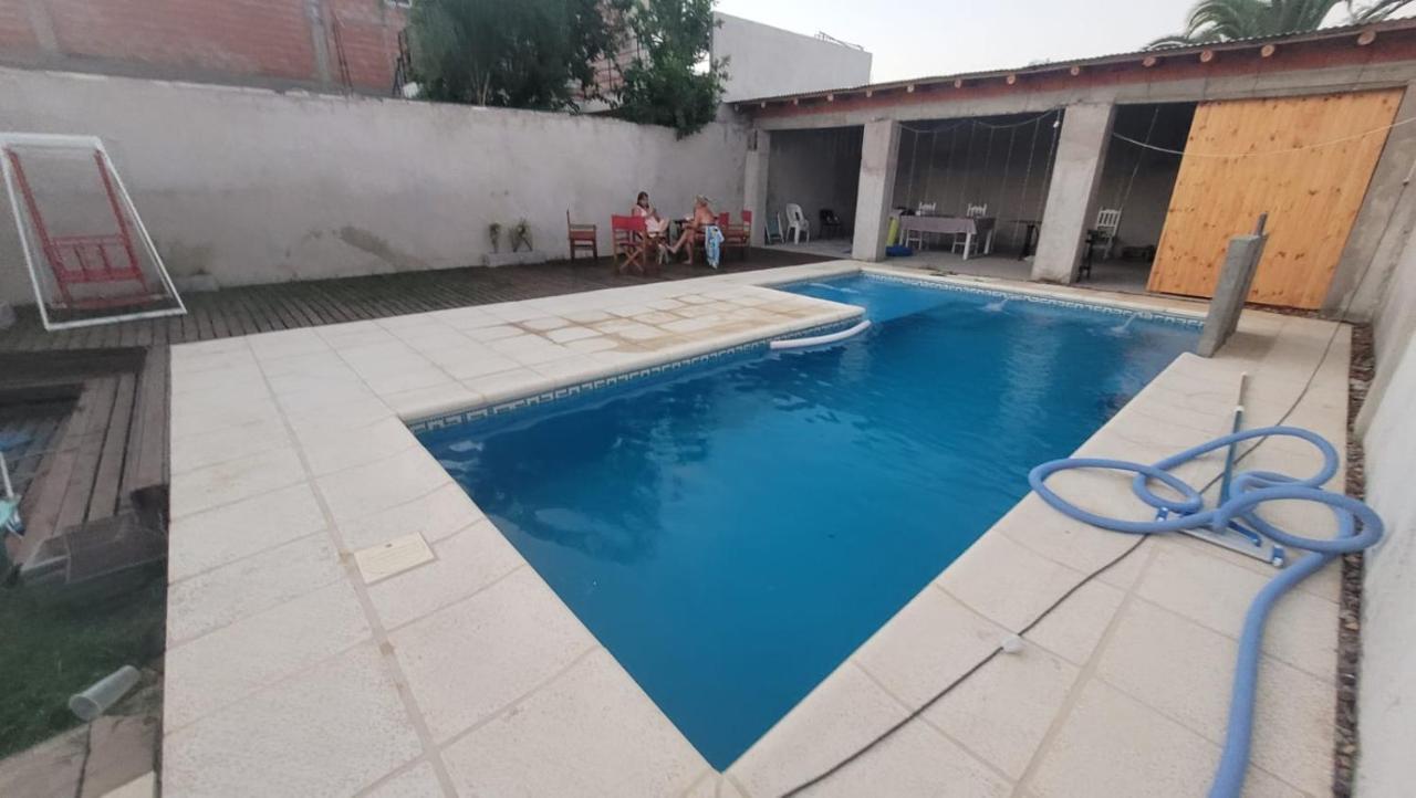 Habitacion Privada En Casa Particular Con Bano Y Espacios En Comun Compartidos- Precios Para 2 Personas 13000 Pesos Argentinos - 1 Persona 7500 Por Noche Concordia Buitenkant foto